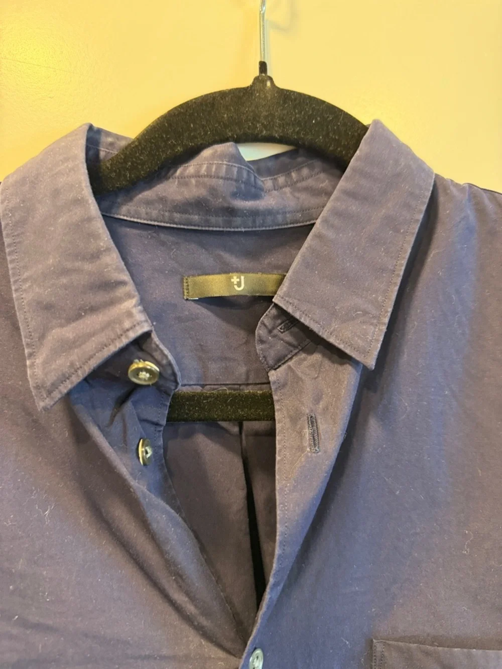 +J Uniqlo Supima Cotton Regular Fit Long Sleeve Navy Shirt - Picture 3 of 8